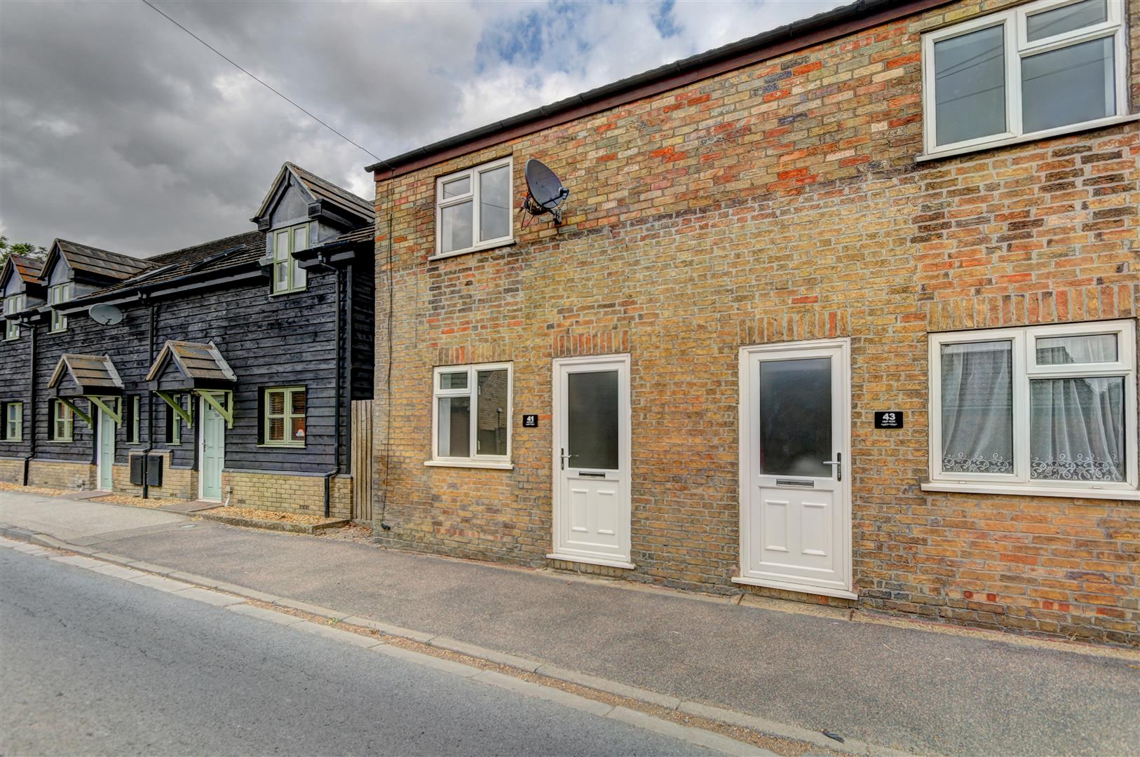 2 Bedroom House SemiDetached for sale in Haddenham David Clark